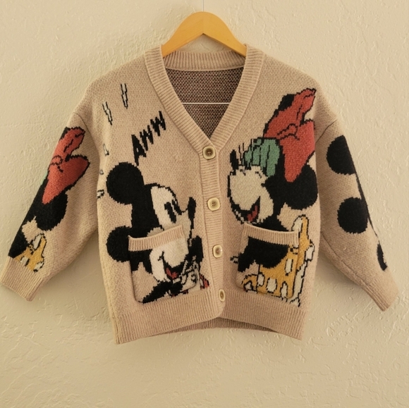 Mickey Mouse And Minnie Mouse Handmade Sweater Size Medium Kids - Picture 1 of 9